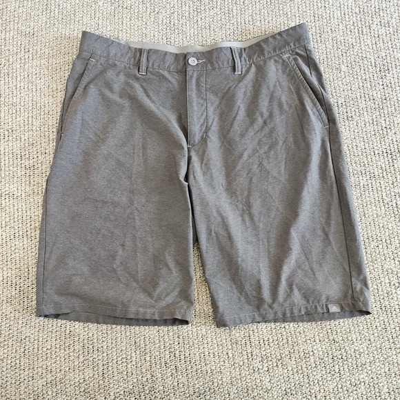 Adidas Shorts Men's 36 Shorts Golf Grey Performance Stretch Chino Flat Front - Picture 1 of 11